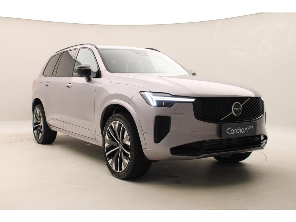 2025 Volvo XC90 - 40
