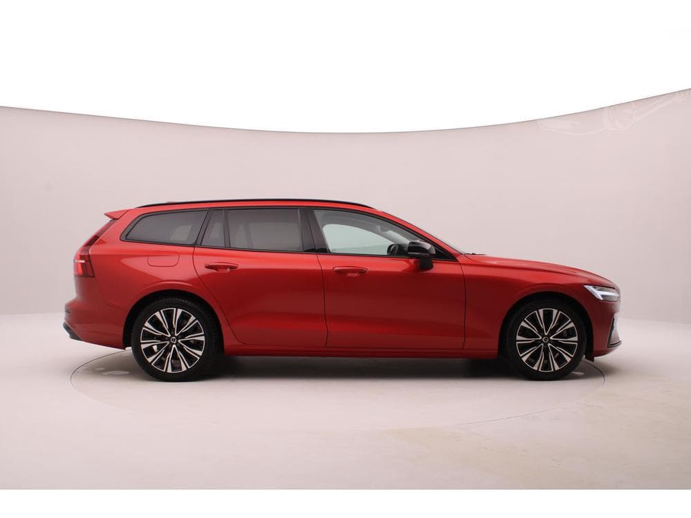 2024 Volvo V60 - 14
