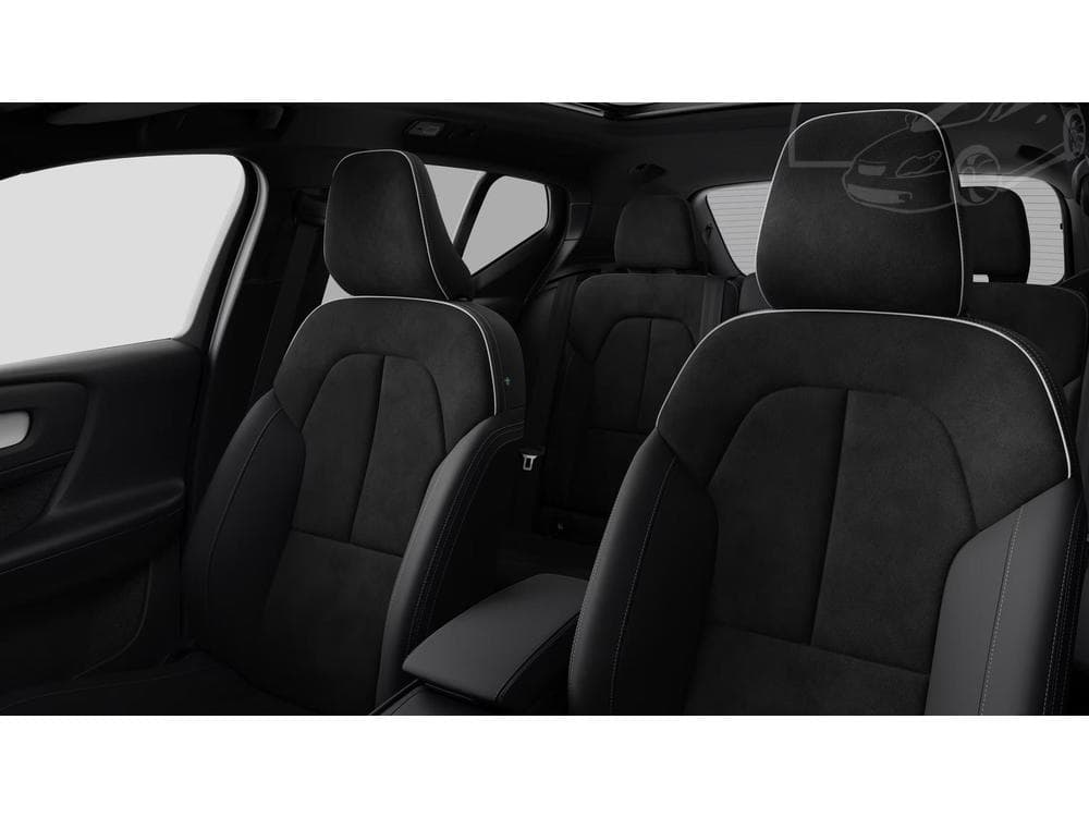 2026 Volvo XC40 - 40