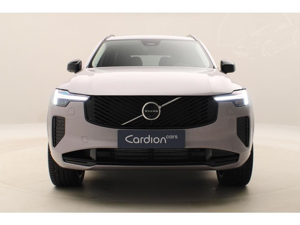 2025 Volvo XC90 - 43
