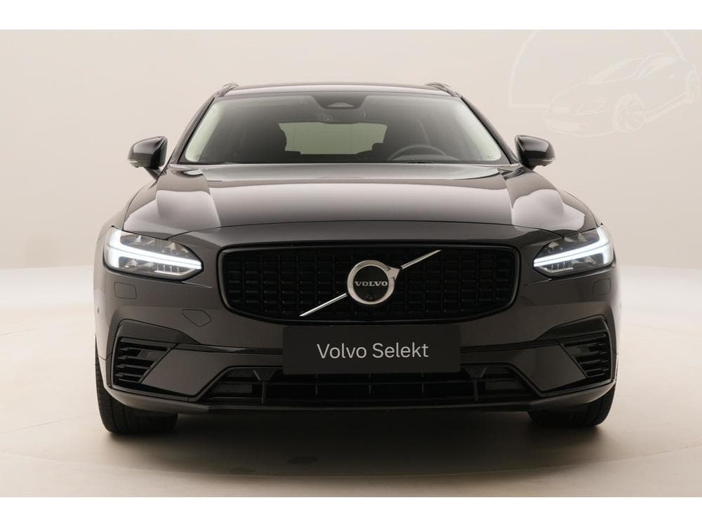 2025 Volvo V90 - 31