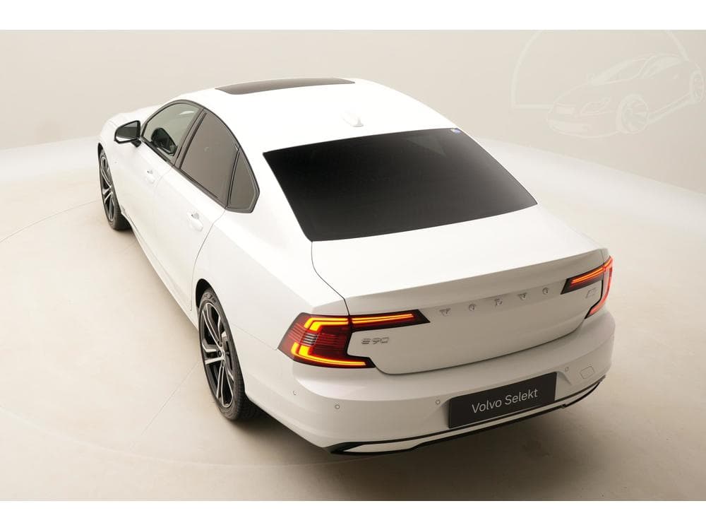 2024 Volvo S90 - 49