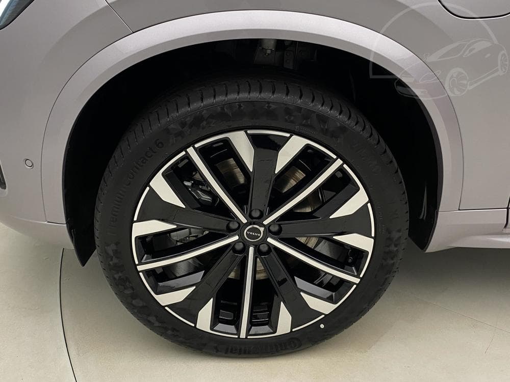 2025 Volvo XC90 - 52