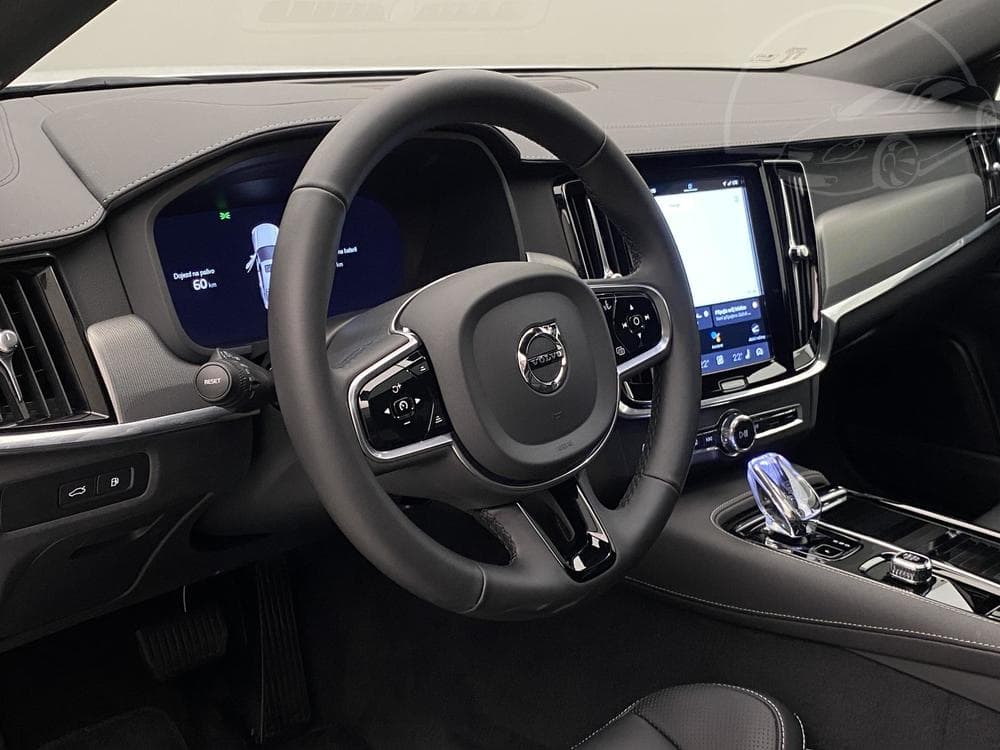 2024 Volvo S90 - 52