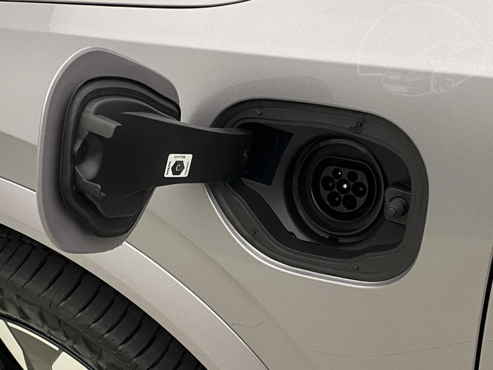 2025 Volvo XC90 - 55