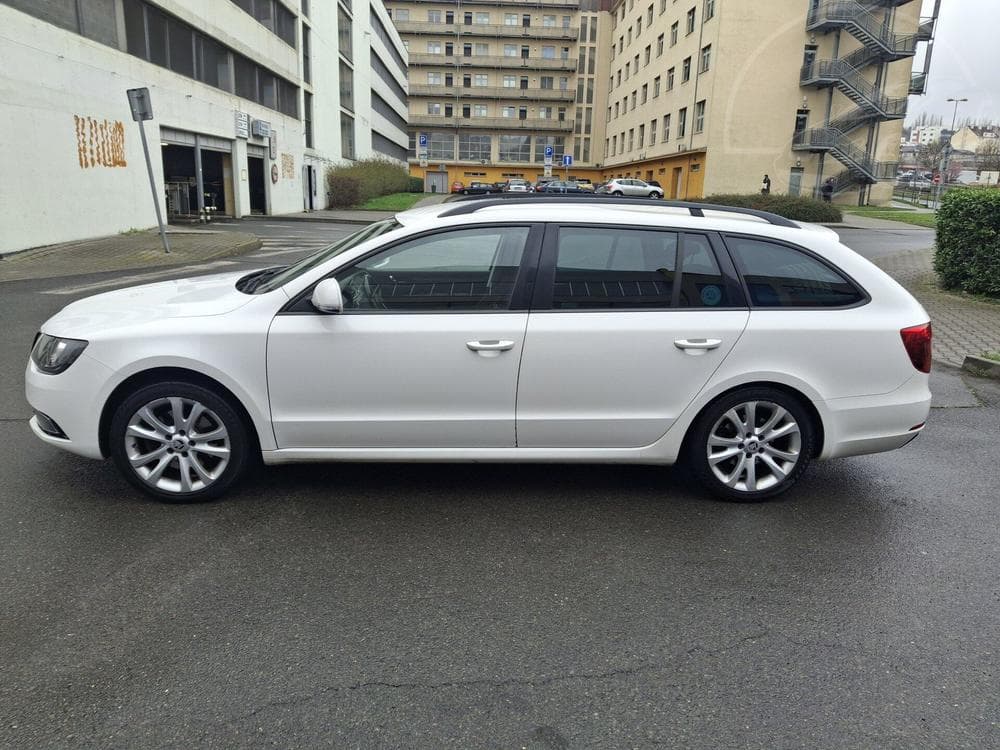2014 Škoda SUPERB - 3