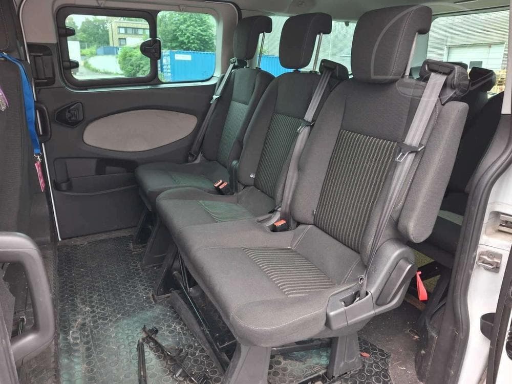 2013 Ford TOURNEO - 9