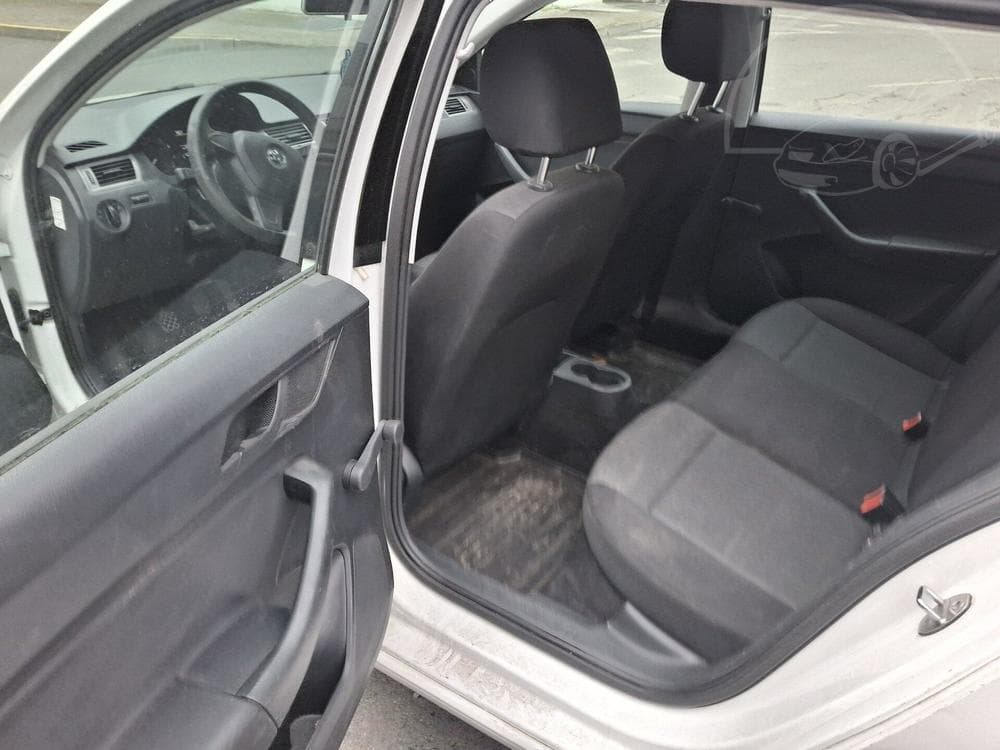 2014 Škoda RAPID - 12
