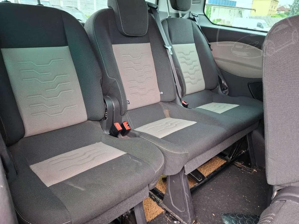 2013 Ford TOURNEO - 12