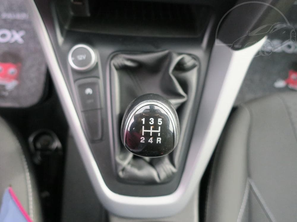 2016 Ford FOCUS - 15