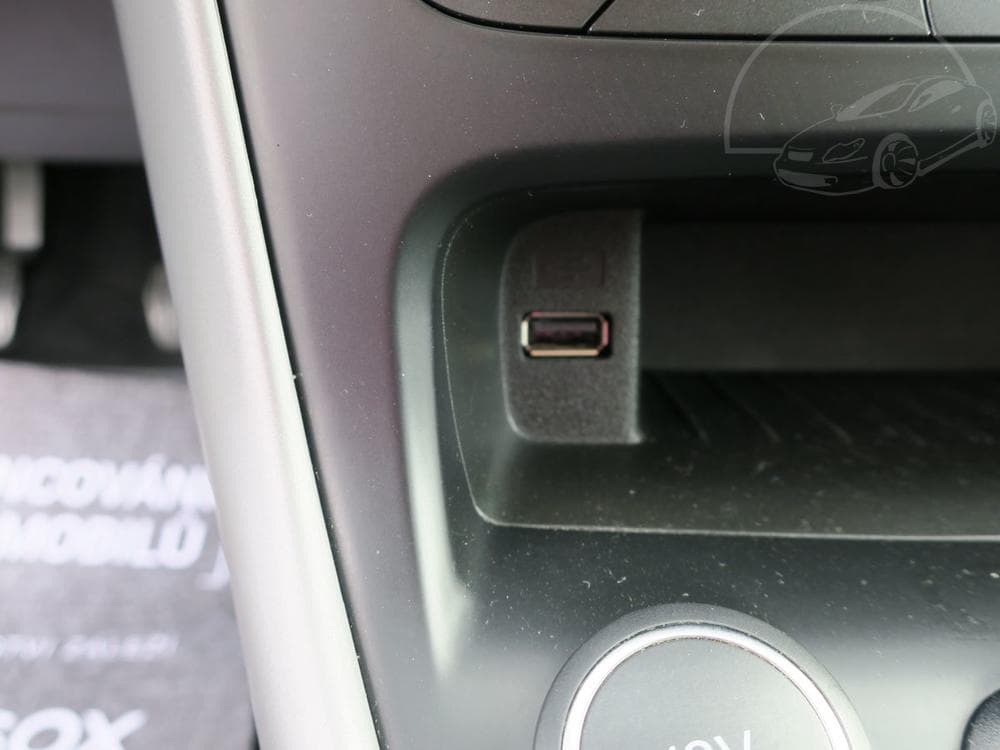 2016 Ford FOCUS - 16