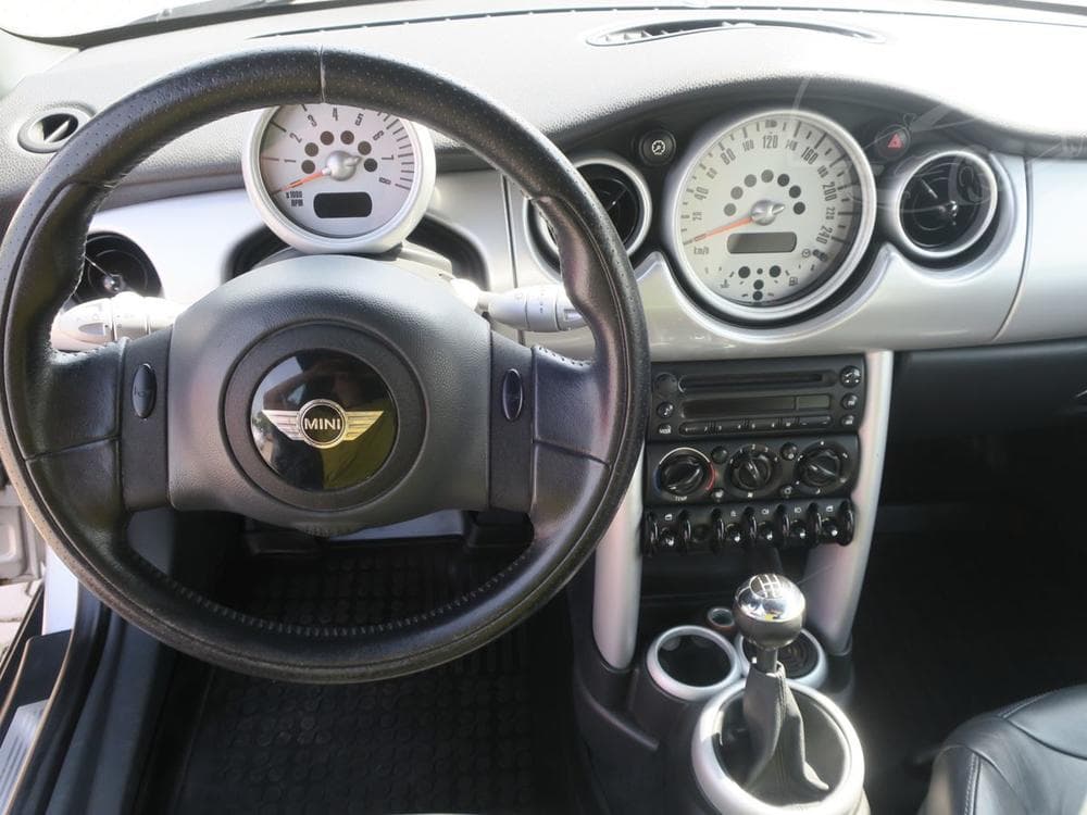 2006 Mini ONE - 9