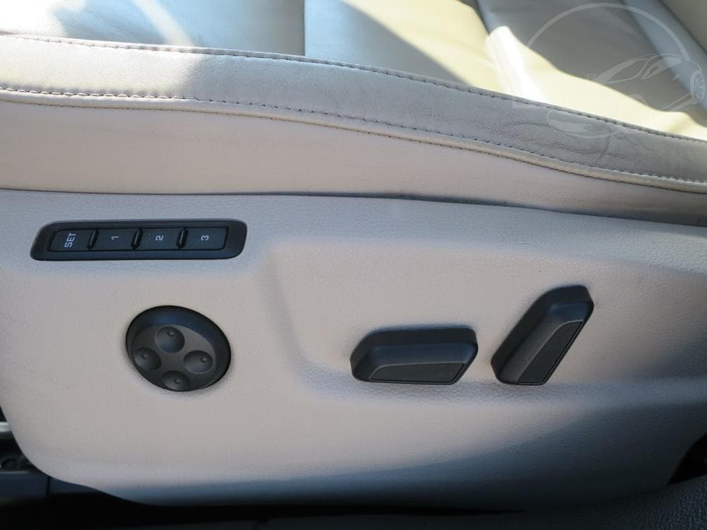 2011 Škoda SUPERB - 21