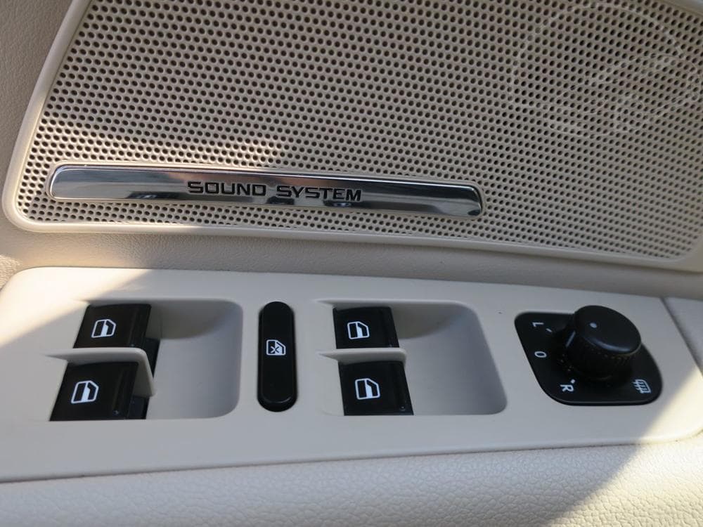 2011 Škoda SUPERB - 23