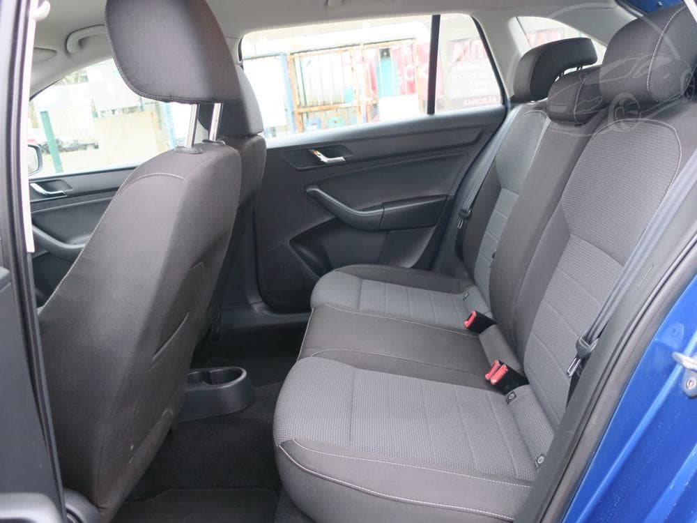 2013 Škoda RAPID - 15