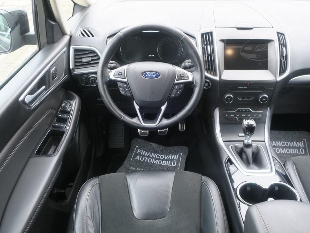 2015 Ford S-MAX - 10