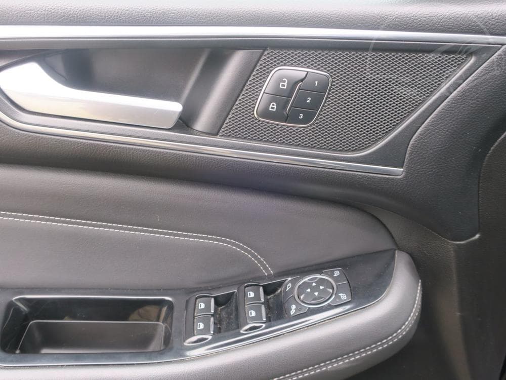 2015 Ford S-MAX - 12