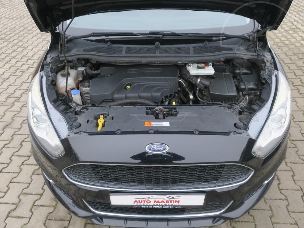 2015 Ford S-MAX - 17