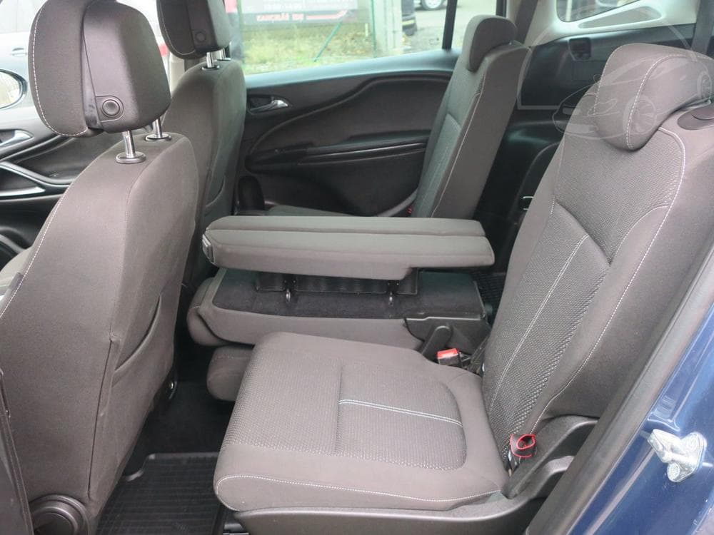 2017 Opel Zafira - 9