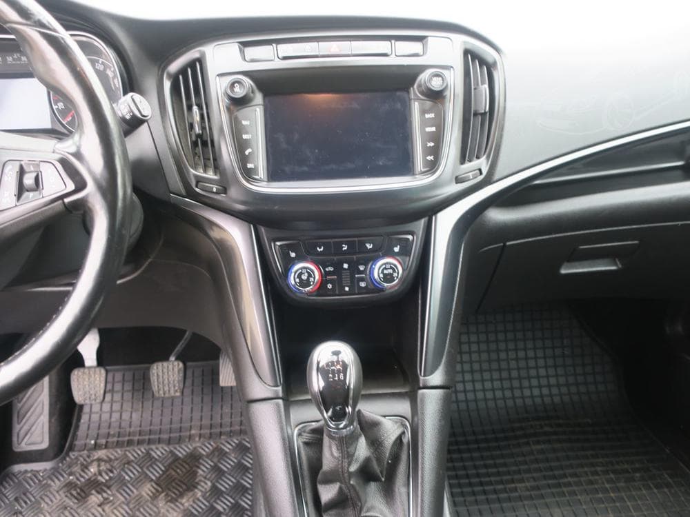 2017 Opel Zafira - 13