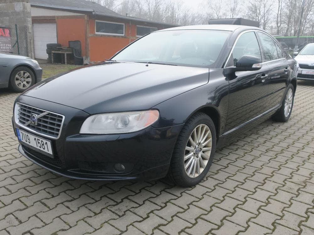 Volvo S80 3.2 i V6 175 kW