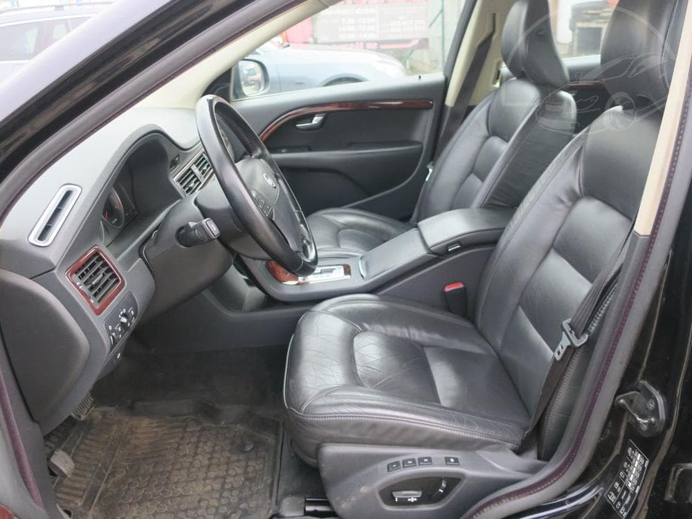 2008 Volvo S80 - 10