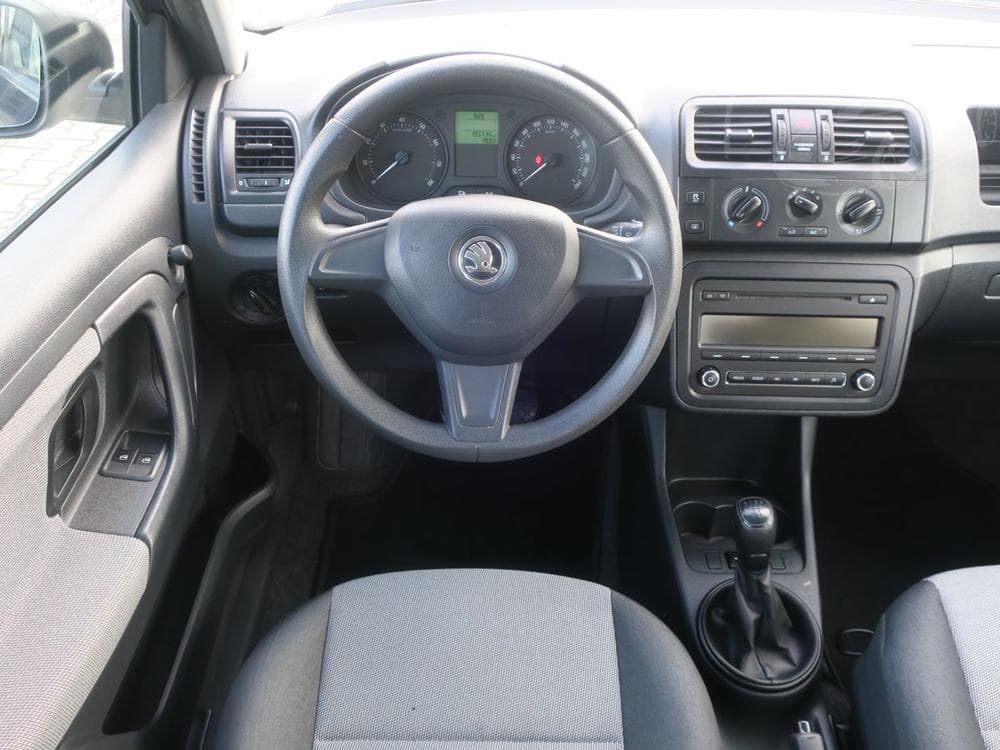 2014 Škoda FABIA - 9