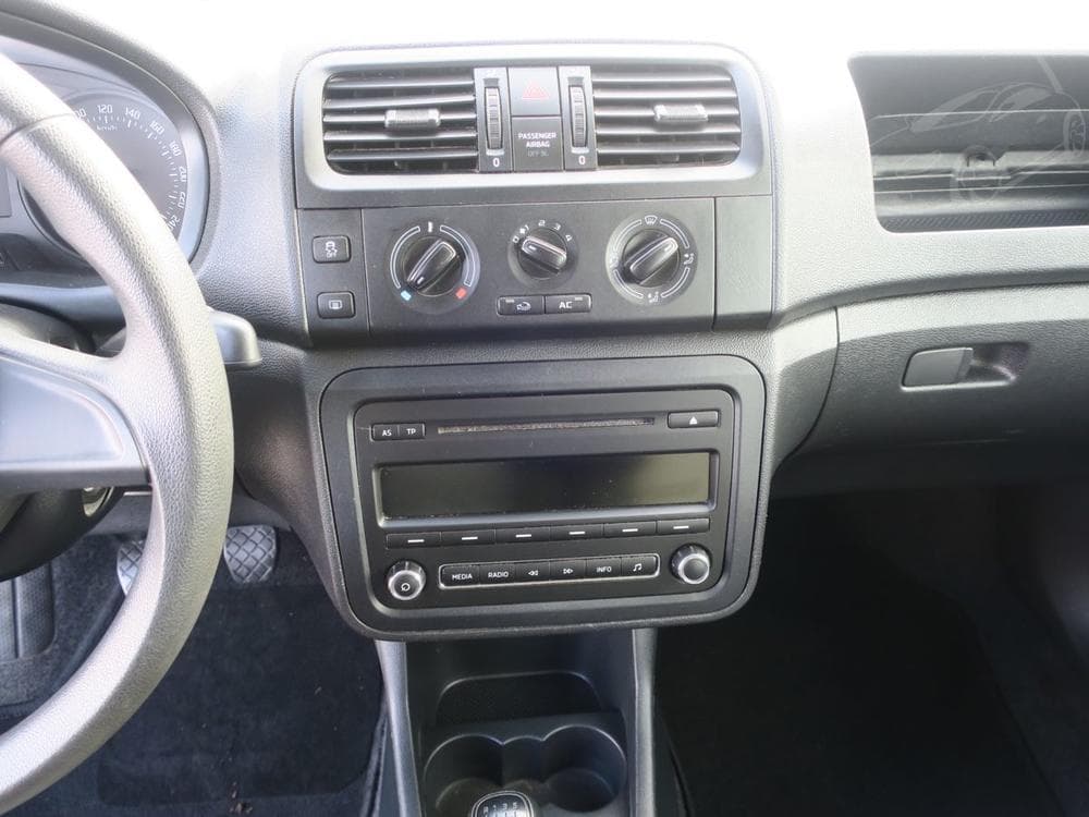 2014 Škoda FABIA - 13