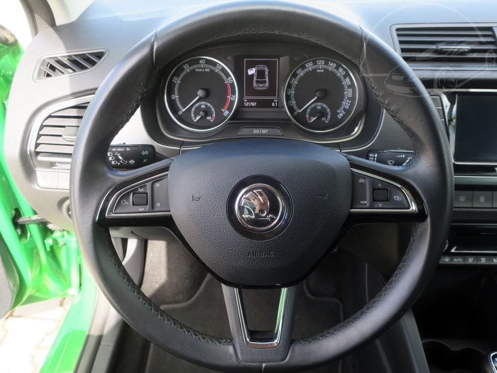 2019 Škoda FABIA - 11