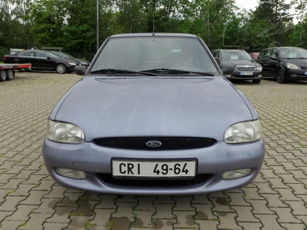 1998 Ford ESCORT - 2
