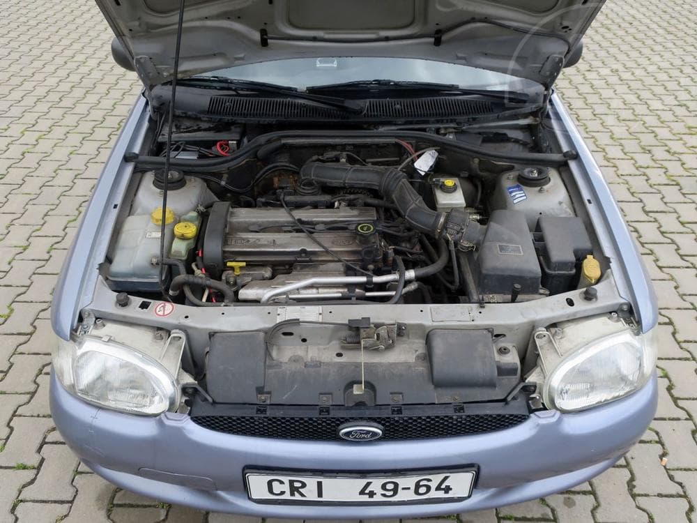 1998 Ford ESCORT - 14