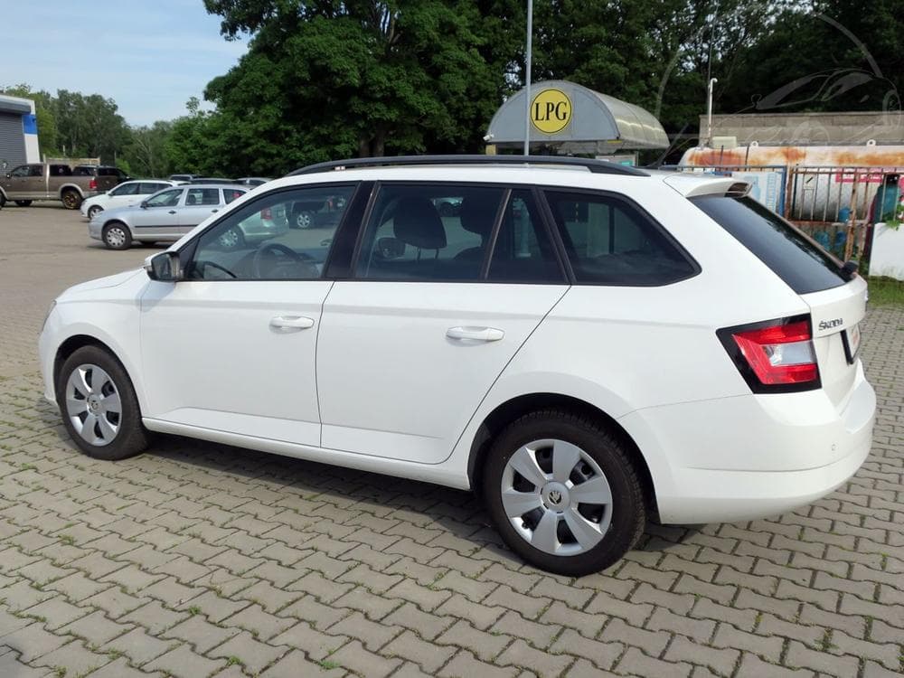 2017 Škoda FABIA - 11