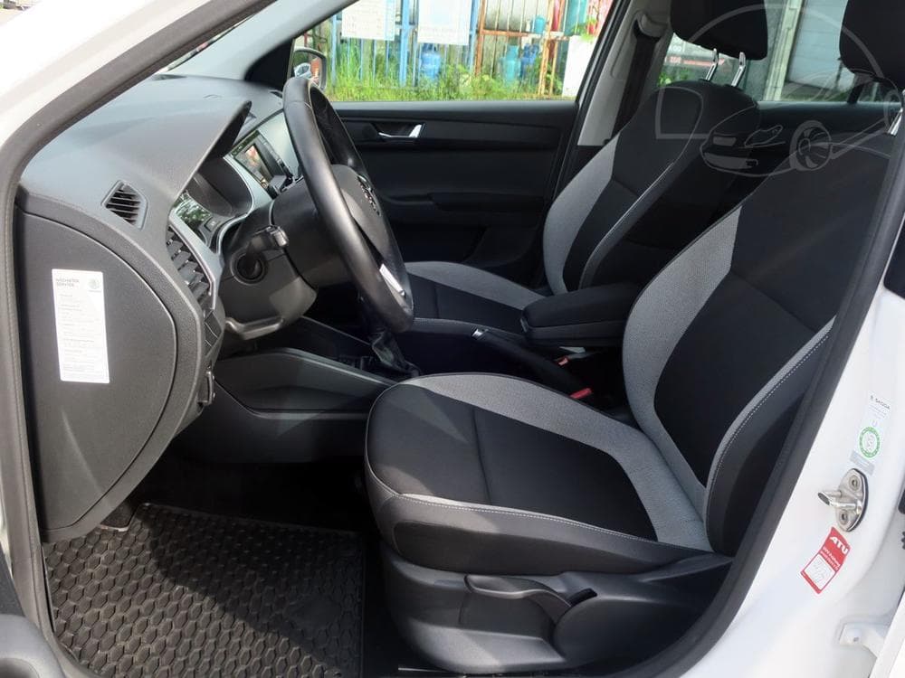 2017 Škoda FABIA - 19