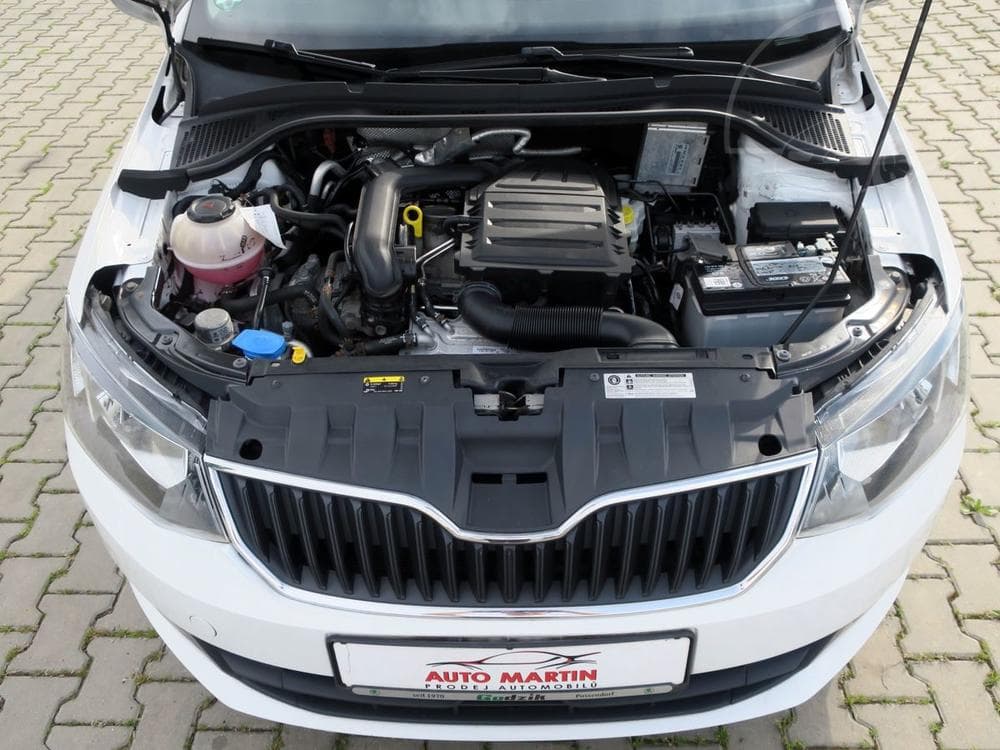 2017 Škoda FABIA - 27