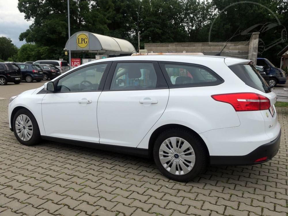 2015 Ford FOCUS - 11