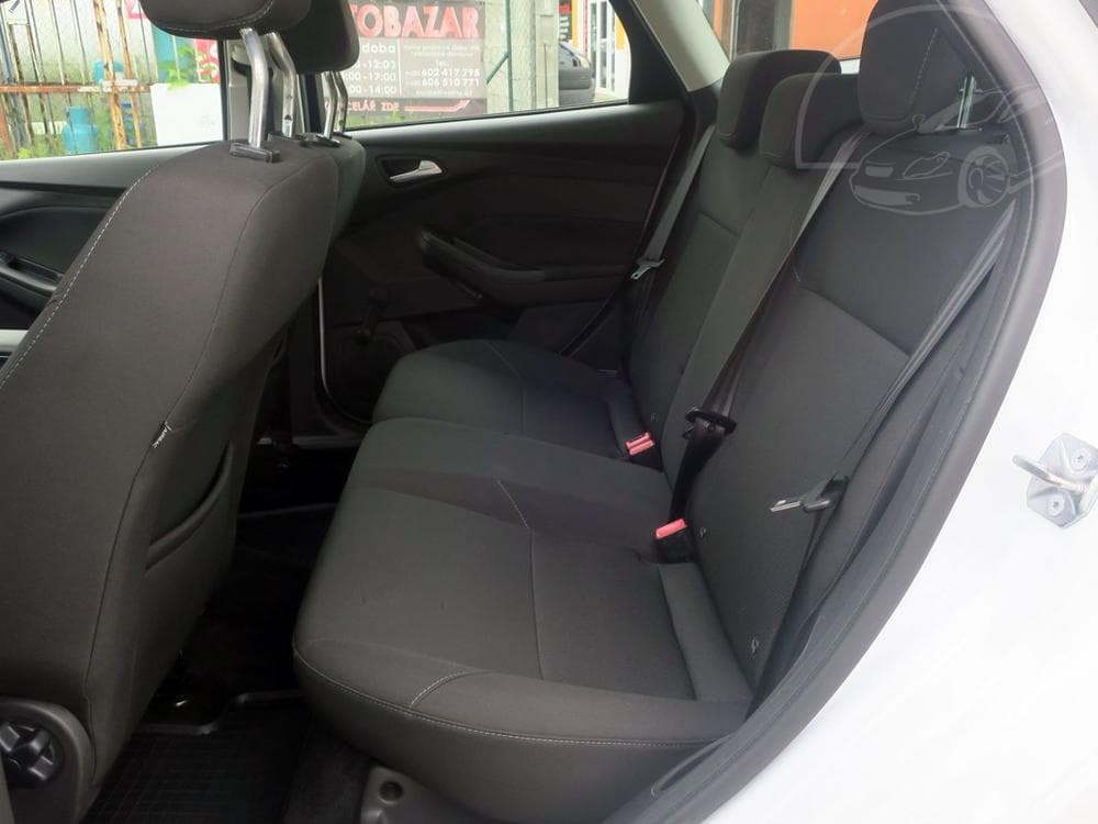 2015 Ford FOCUS - 15
