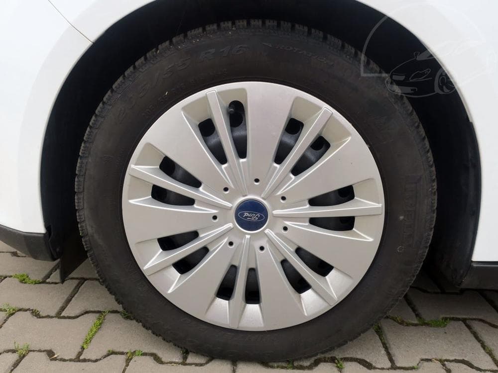 2015 Ford FOCUS - 27