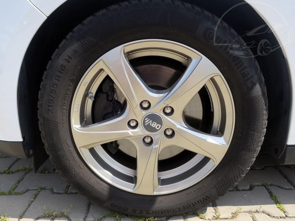 2018 Ford C-MAX - 15