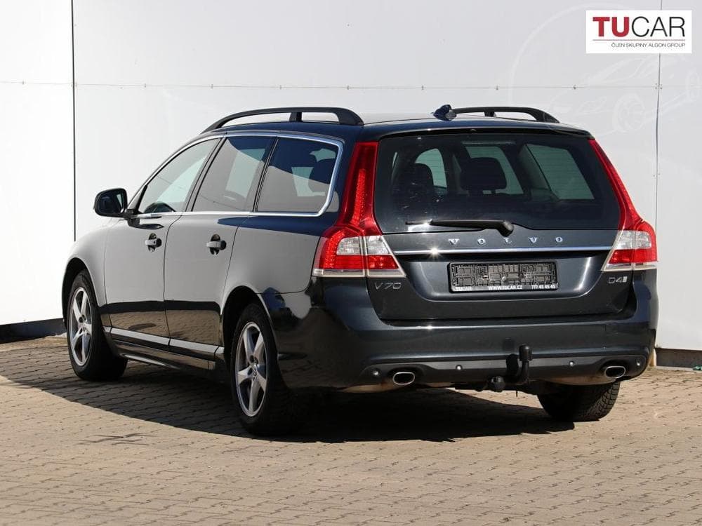 2015 Volvo V70 - 5