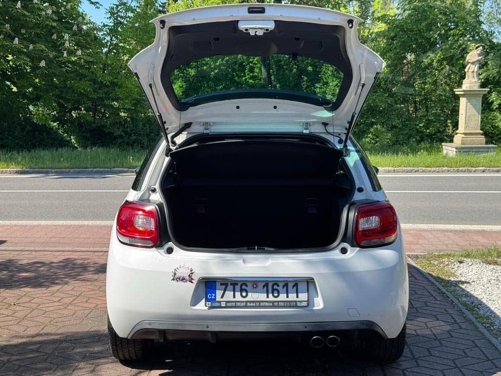 2011 Citroen DS3 - 7