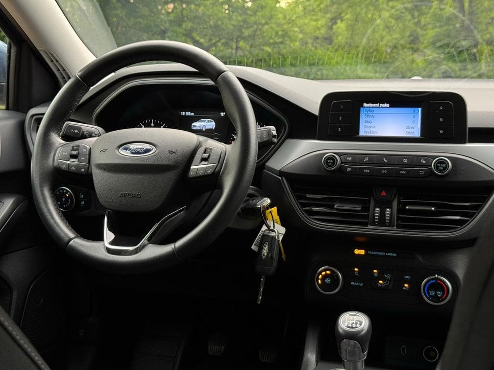 2020 Ford FOCUS - 12