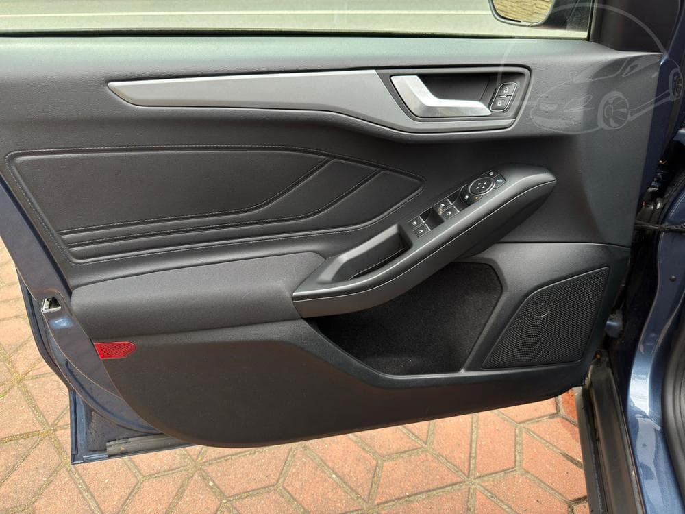 2020 Ford FOCUS - 20