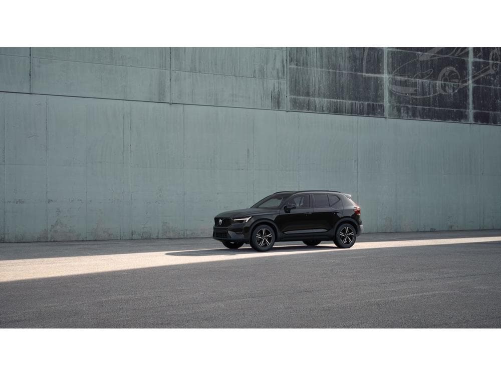 2026 Volvo XC40 - 3