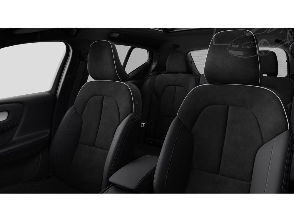2026 Volvo XC40 - 17
