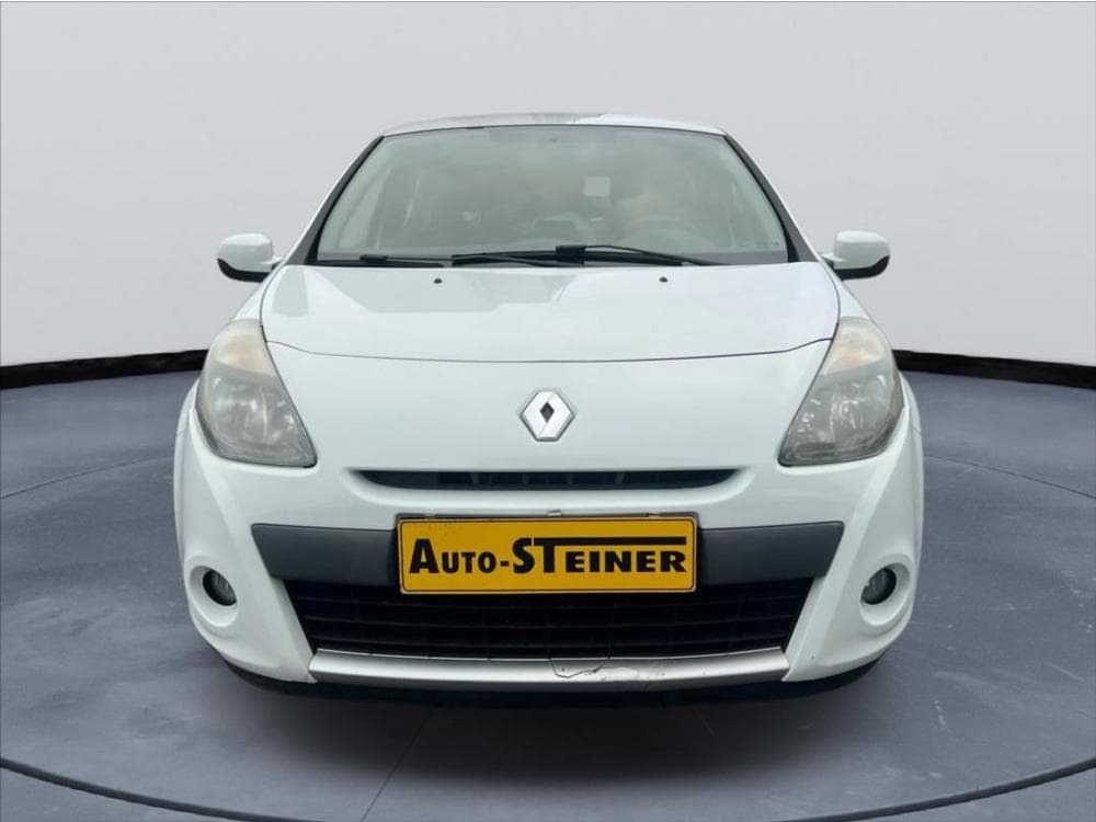 2012 Renault CLIO