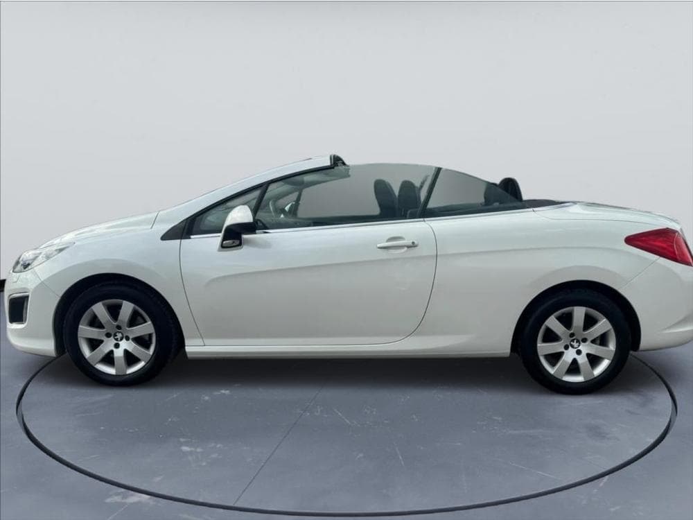 2012 Peugeot 308 - 5