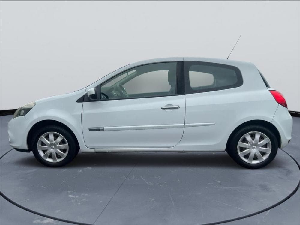2012 Renault CLIO - 4