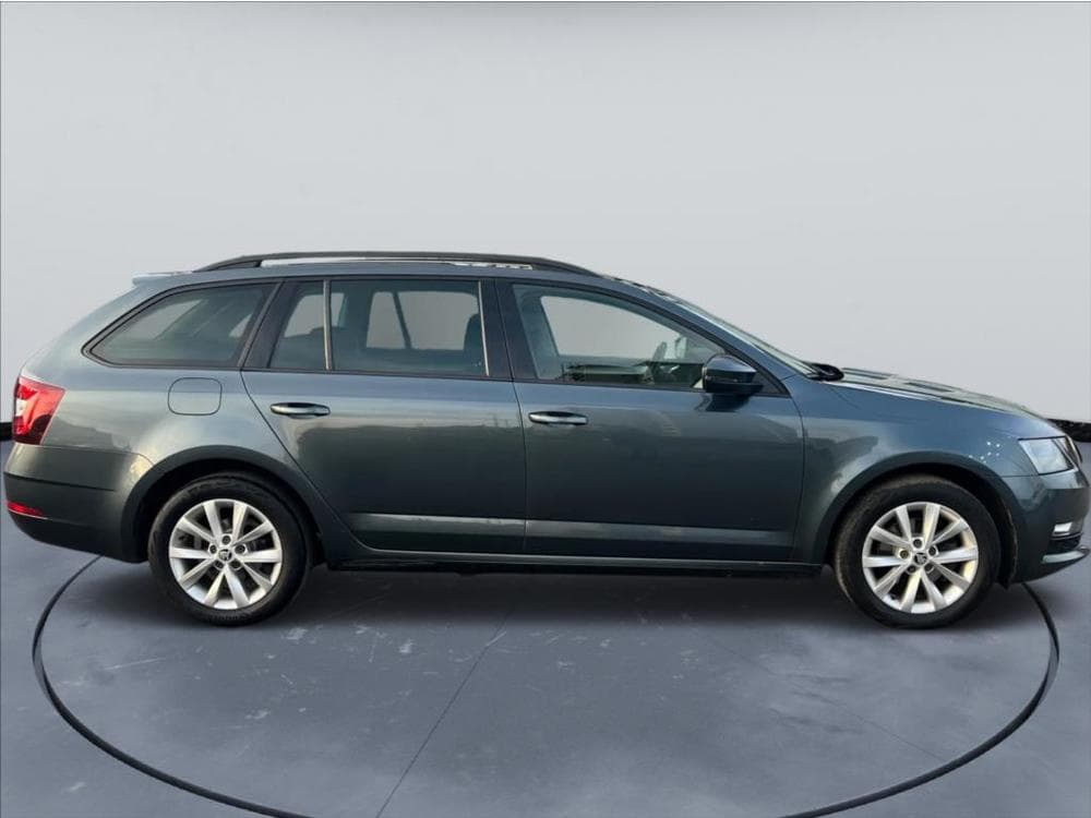 2020 Škoda OCTAVIA - 10
