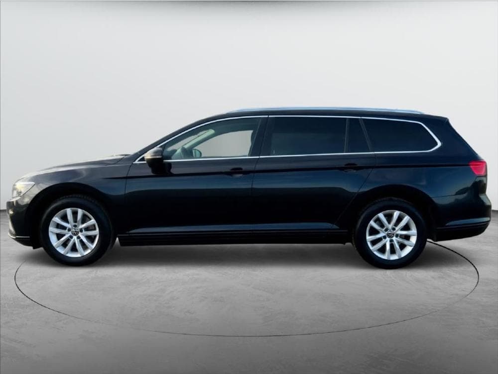 2022 Volkswagen PASSAT - 13