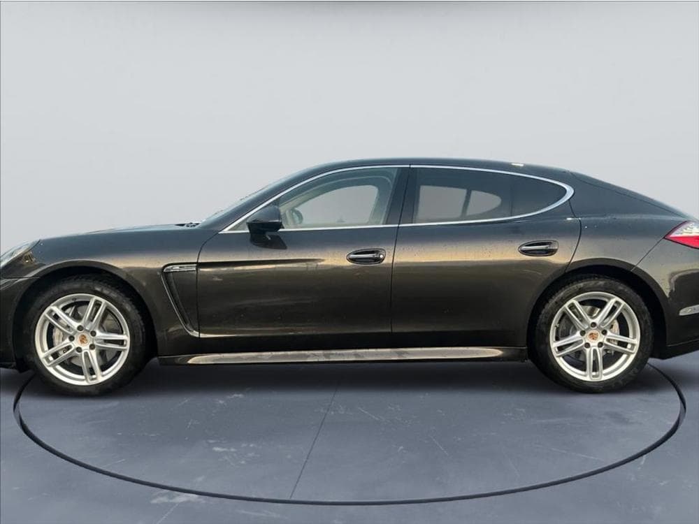 2011 Porsche PANAMERA - 17